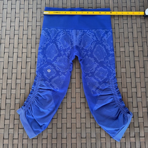 Lululemon‎ Women’s In The Flow Crop II Leggings Heathered Sapphire Blue Size 4 - Picture 5 of 5
